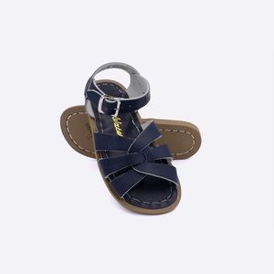 Saltwater sandals